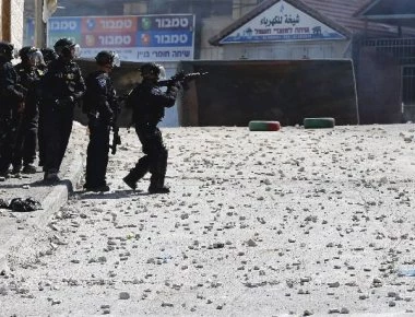 Ισραηλινοί στρατιώτες σκότωσαν Παλαιστίνιο - Προσπάθησε να τους χτυπήσει με αυτοκίνητο